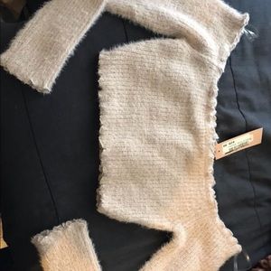 Laura’s Boutique Crop Top